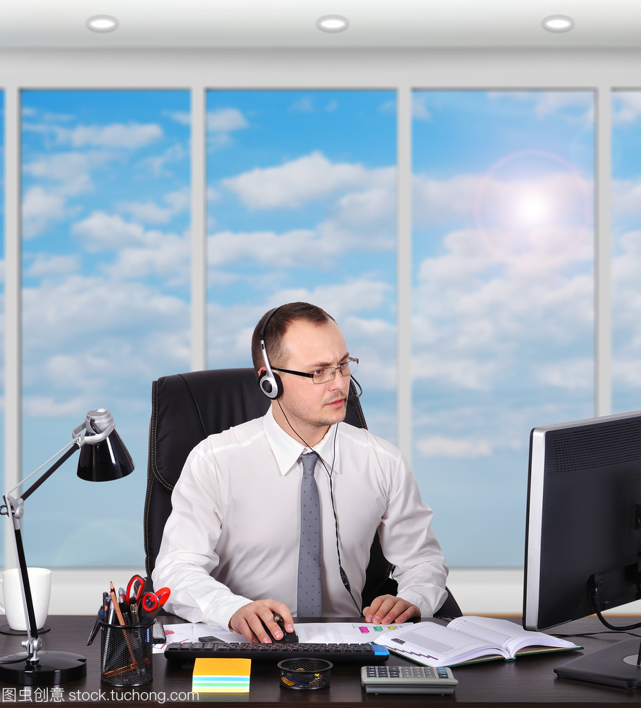 客户服务代表 商务办公服务中的核心角色